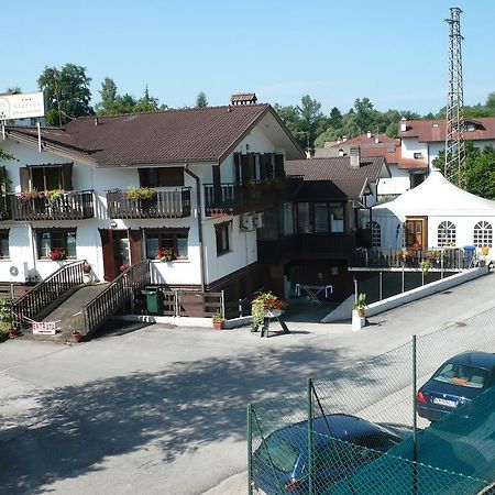 Albergo Mirella Belluno Buitenkant foto